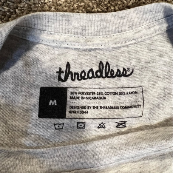 Threadless Deer x Moon T-Shirt - Picture 3 of 4